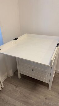 Prebaľovací pult SUNDVIK - 4