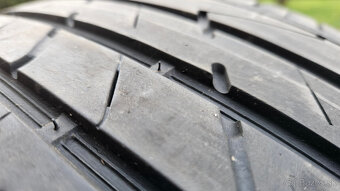 HANKOOK Ventus - 235/50 r19 letní - 4