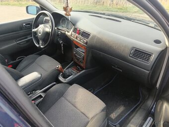 VW Bora 1.6 kombi - 4