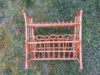 Starožitný stolík na noviny - 4