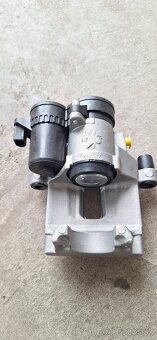 Brzdový strmeň Alfa romeo Giulia/Stelvio - 4