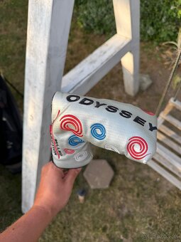 Predám putter Odyssey - 4