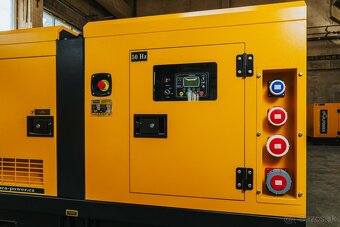 Naftová elektrocentrála PDE-66 kVA s ATS. - 4