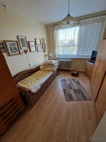 3 izb. byt na Kuzmányho sídlisku, 4. posch., pražský typ - 4