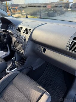 Volkswagen Touran 1.6TDI - 4