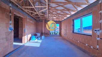 Na PREDAJ - 4i Novostavba 135m2 s garážou, Nitra - Zobor - 4
