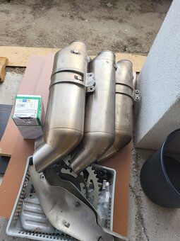 Ktm 690 smc 2010 - 4