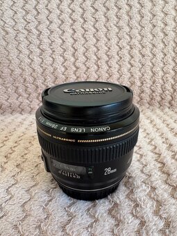 Canon EF 28mm f/1.8 USM - 4