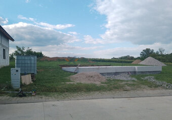 Stavebný pozemok - 4