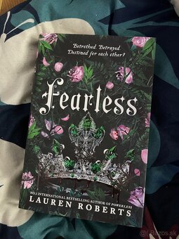 Powerless Séria - 4