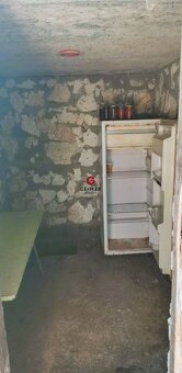 Utečte od mestského zhonu – Idylická chata na predaj v Sečov - 4