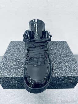 Jordan 4 Nike - 4