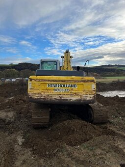 New Holland E215 - 4