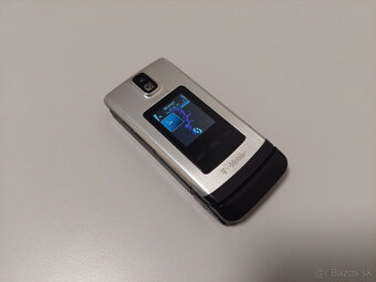 Nokia 6650 fold - 4
