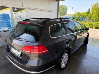 VOLKSWAGEN PASSAT B7 COMBI - 4