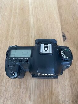 Canon 5D Mark II - 4