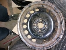 4x100 r15 - 4