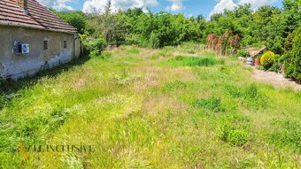 ALL INCLUSIVE | NA PREDAJ STAVEBNÝ POZEMOK (930M2), KOMOČA - 4