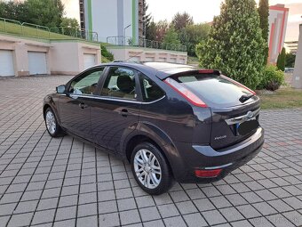 Ford Focus 1.8 TDCI 85 KW Ghia Facelift R.V.2009 - 4