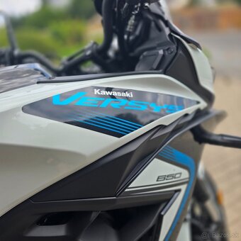 Kawasaki Versys 650 2025 + zadný kufor - 7400 km - 4