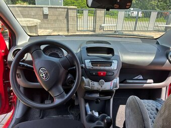 Predám Toyota Aygo - 4