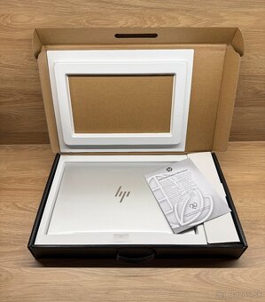 HP ENVY Laptop 17 | i7-1260P | 16GB DDR4 | 512GB SSD - 4