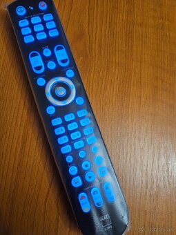 Dialkovy ovladač NAD HTR 8 - 4