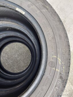 Predám pneu na T5 T6 - 4