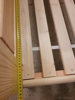 Predám drevenú postel - 4
