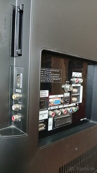 TV Samsung LCD LE32B450 - 4