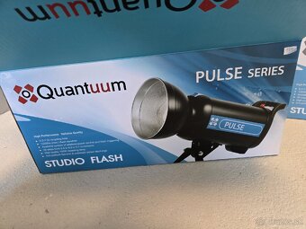 Quantuum studiove zablesky - 4