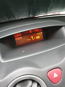 Citroen C3 benzín - 4