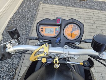 KTM SUPERDUKE 990 - 4