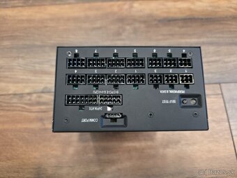Corsair AX1200i - 4