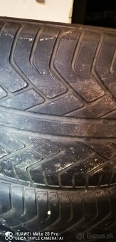Pneumatiky 295/40/R20 - 4