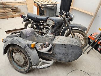 Predám Ural dnepr 650 - 4