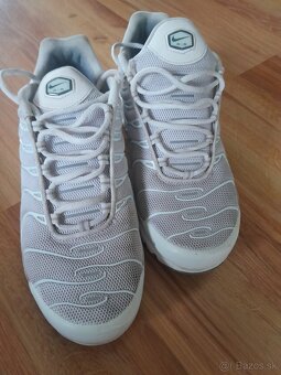 Predám Nike Air Max Plus White č. 44 - 4