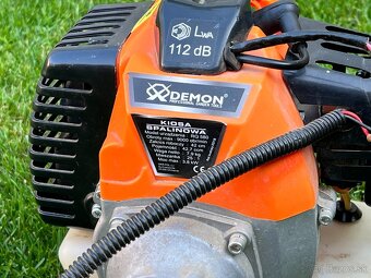 Krovinorez-vyžínač Demon RQ580 + príslušenstvo - 4