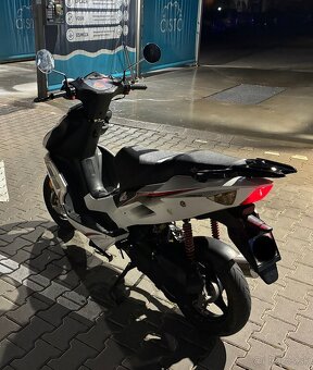 SKÚTER ADAMOTO 50ccm - 4