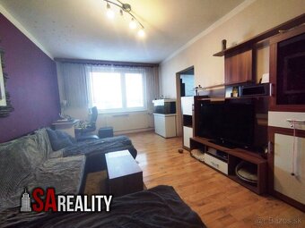 Ponúkam na predaj 3 izbový byt s balkónom Levice, Rybníky 1. - 4
