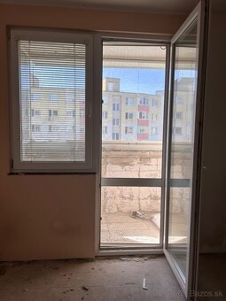 Predam plastove okno a dvere na balkon - 4