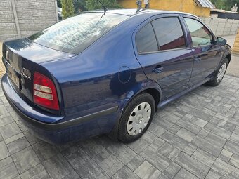 Predám Škoda Octavia TOUR 1.6 benzín - 4
