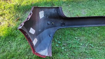 Predám zadný nárazník Volvo S60 - 4