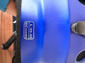 Lyžiarská prilba - 4