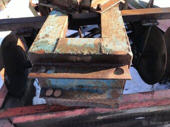 Vlek za MT8-132 s nářadím - 4