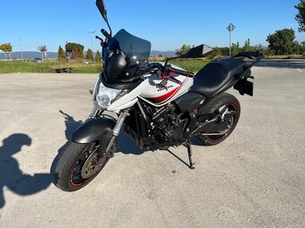 Honda hornet 600 ABS - 4