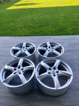 Alutec RC30 7.00 x 17 ET38 5x112 - 4
