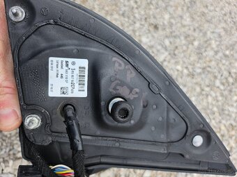 VW Golf 6 HB - Pravé spätné zrkadlo - 4