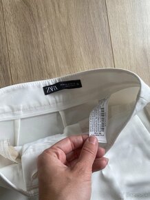 Nove elegantne nohavice XS Zara - 4