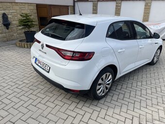Renaut Megane - 4